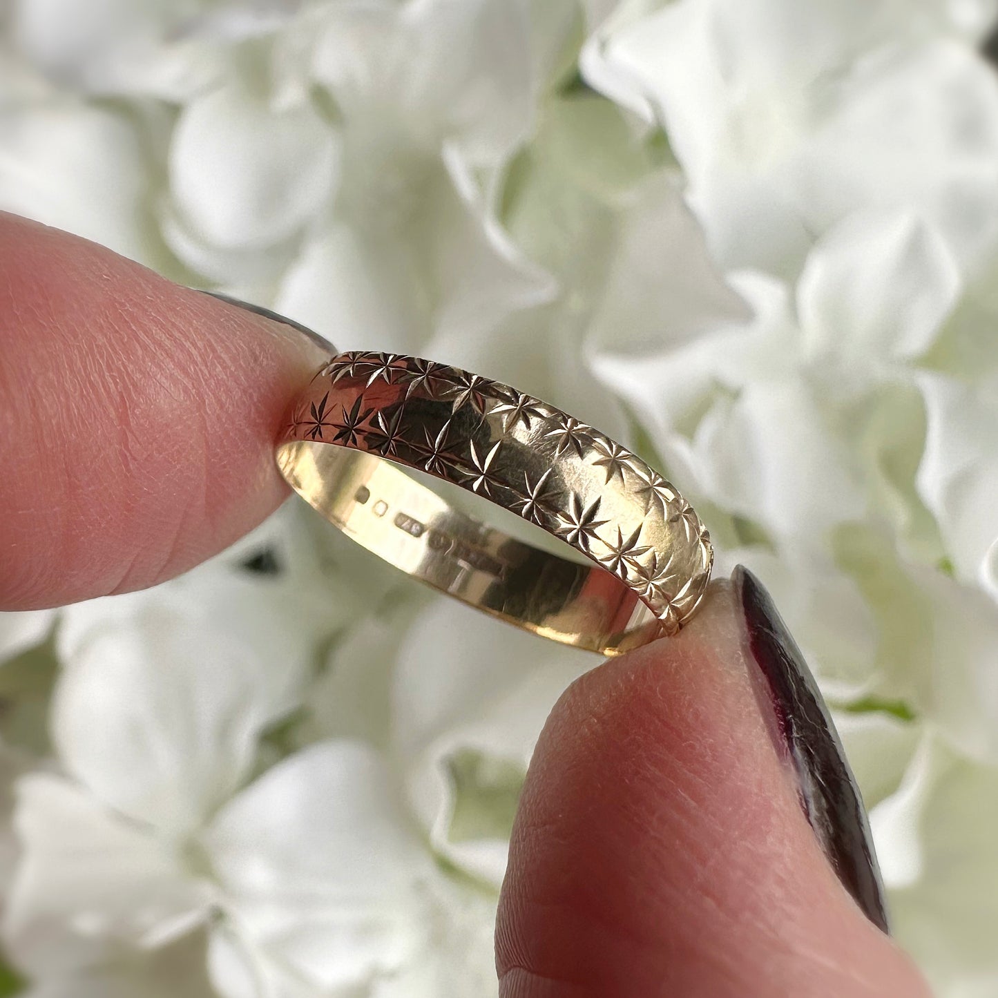 Demie 9k Star Band Ring