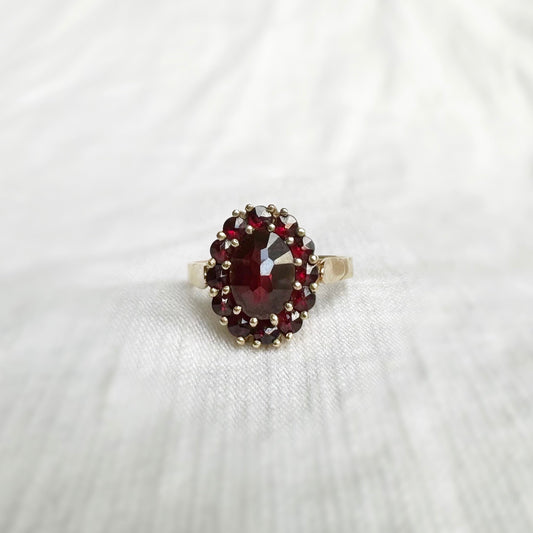 Mira Garnet Ring
