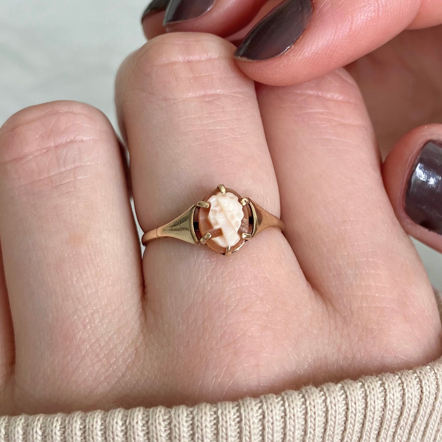 Aurelia Shell Cameo Ring