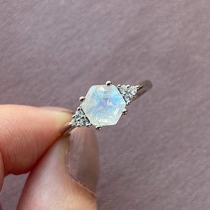 
                  
                    Load image into Gallery viewer, Selene Moonstone Ring
                  
                